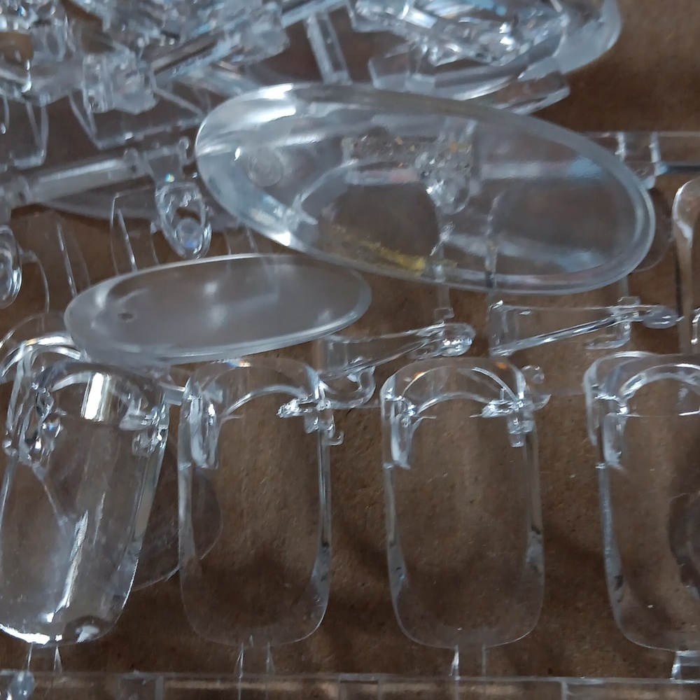 Command plastic hooks - Picture 5 of 10
